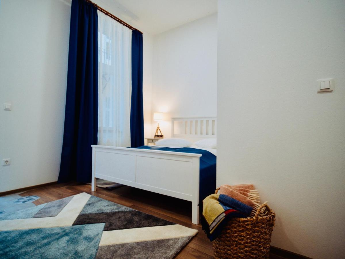 ميركورا تشيوك Zakarias Apartments المظهر الخارجي الصورة