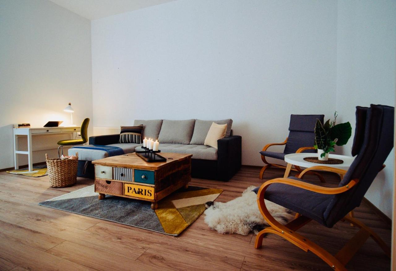 ميركورا تشيوك Zakarias Apartments المظهر الخارجي الصورة
