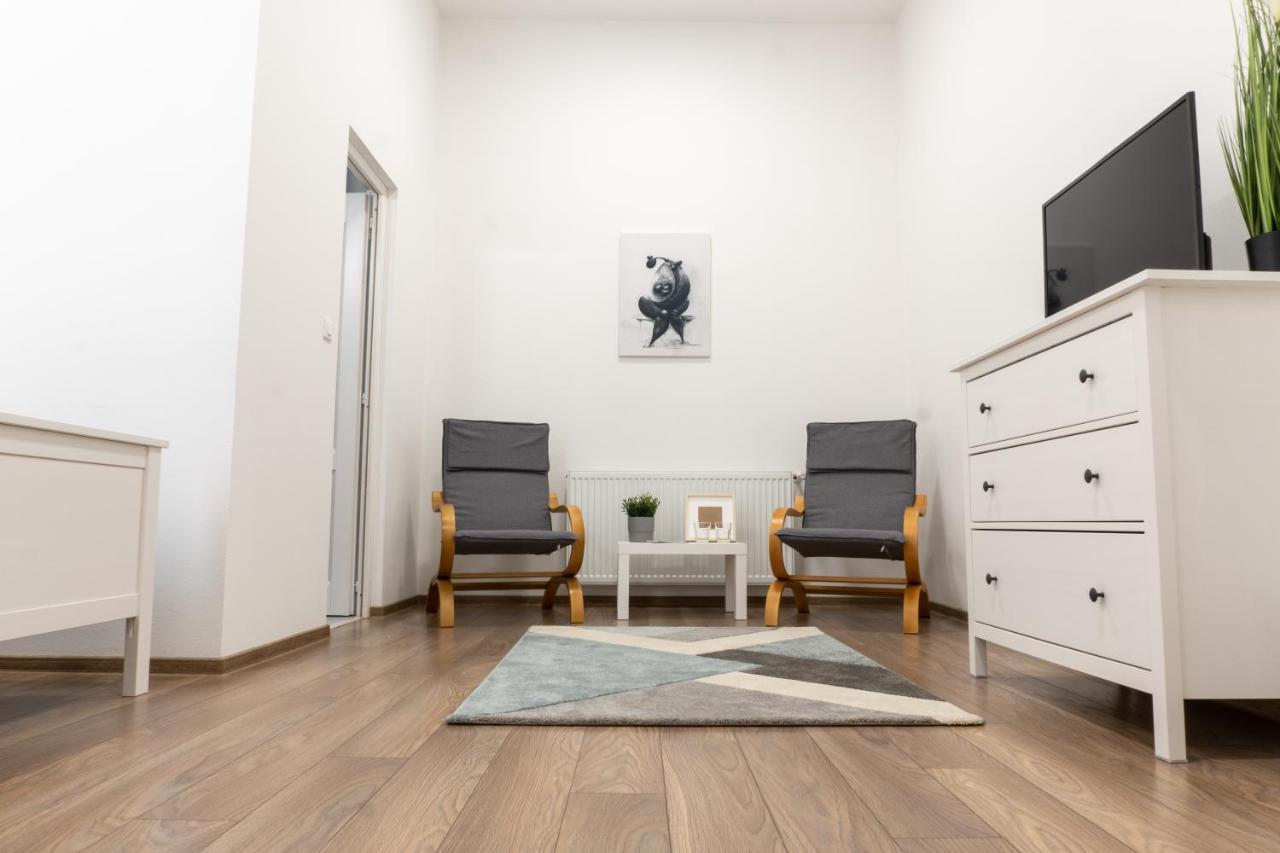 ميركورا تشيوك Zakarias Apartments المظهر الخارجي الصورة