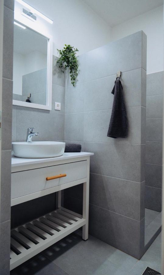 ميركورا تشيوك Zakarias Apartments المظهر الخارجي الصورة