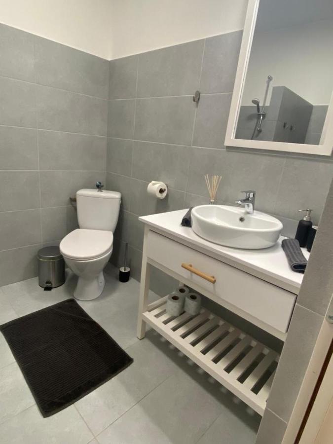 ميركورا تشيوك Zakarias Apartments المظهر الخارجي الصورة